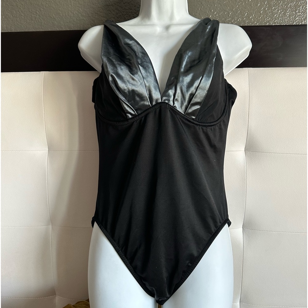 MIRACLESUIT MIRACLE SWIM SUIT U/W 'DD' BRA BATHING SWIMMING size 10